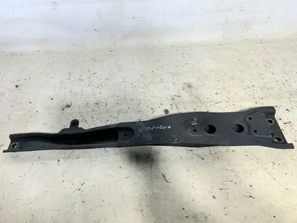 Traversa cutie viteze Mitsubishi Outlander 2 (2006-2012)