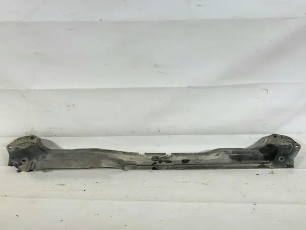 Traversa inferioara Ford Focus 3 (2011-2015)