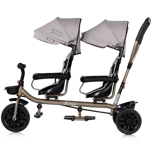 Tricicleta pentru gemeni Chipolino Hip Hop Latte cu sezut rotativ 360 grade, suporturi pentru picioare, bara de protectie, cosulete