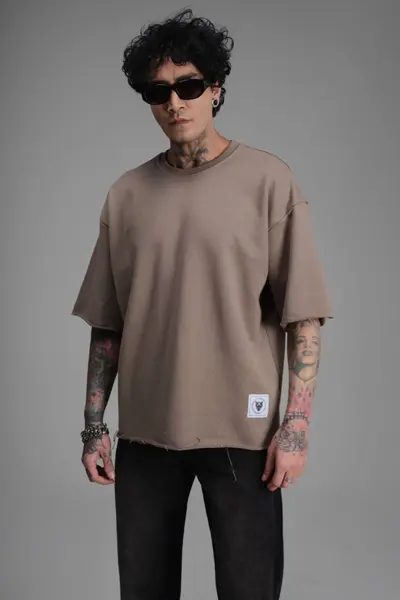 TRICOU BARBATI OVERSIZED CAMEL RAW EDGE STREETWEAR (MĂRIME: M)