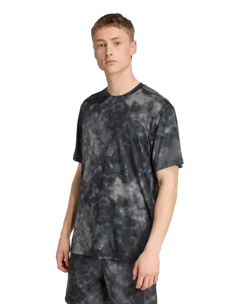 Tricou Train Essentials Seasonal All Over Print