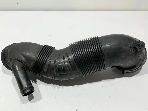 Tub admisie aer 5K0129856 Volkswagen Tiguan (2007-2011)
