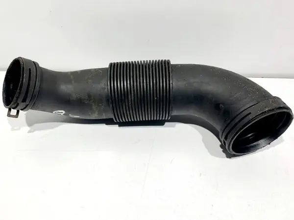 Tub admisie aer 7L6129627F Volkswagen Touareg facelift (2006-2010) 2.0 tdi CASA