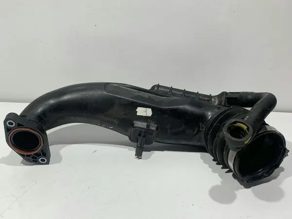 Tub admisie aer 8200921878 Dacia Duster (2010-2013) 1.5 dci 110 cp K9K (898)