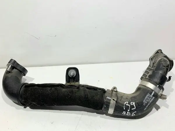 Tubulatura intercooler 04L145762AG Audi Q5 (2017->)[80A] 2.0 tdi; 2.0 tdi DEUA 150 cp; DEUA