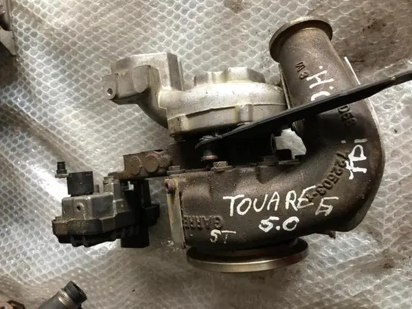 Turbosuflanta 07z145873g Volkswagen Phaeton (2002-2010) 5.0 tdi