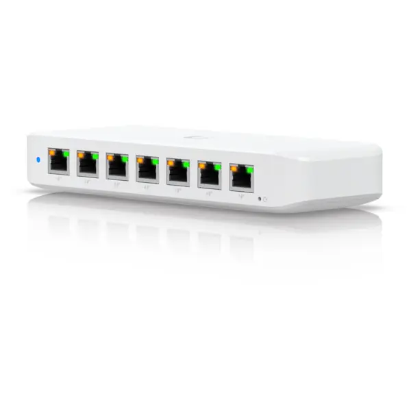 UBIQUITI Switch Ubiquiti Ultra Gestionate L2 Gigabit Ethernet (10/100/1000) Power over Ethernet (PoE) Suport Alb
