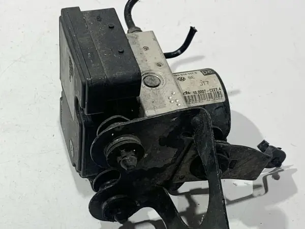 Unitate abs 1K0907379AK Volkswagen Jetta 3 (1992-1998)