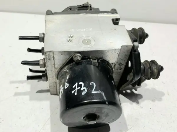 Unitate abs 3C0614109P Volkswagen Passat B6 3C (2005-2010) 2.0 tdi CBAB