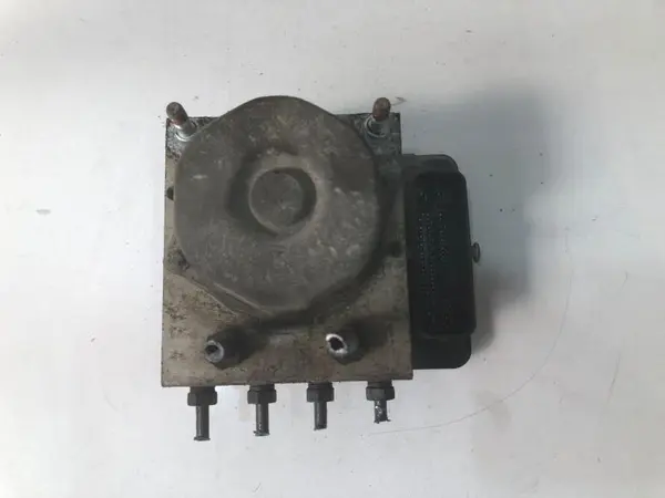 Unitate abs 44540-02500 Toyota Auris (2013-2015) 1.3 benzina NRE180 101 cp
