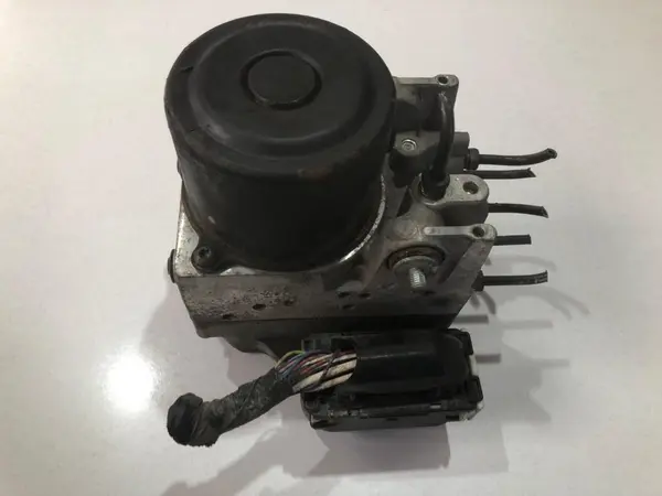 Unitate abs 44540-42100 Toyota RAV 4 (2005-2010) 2.2 d4d 2ad-ftv