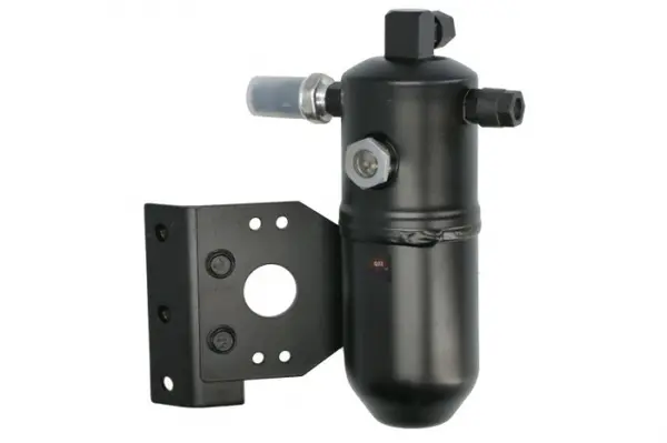 Uscator aer conditionat potrivit RVI MAGNUM MACKE.TECHA 46 MACKE.TECHB 46 MACKE.TECHC 46 05.00-