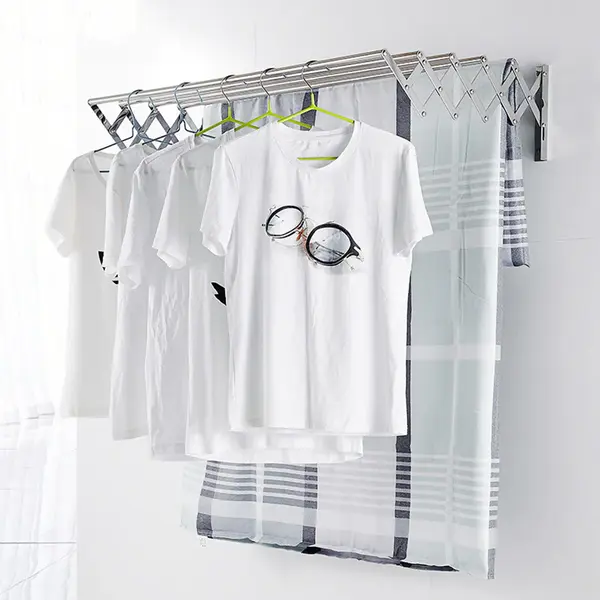 Uscator rufe din metal, retractabil, cu prindere in perete