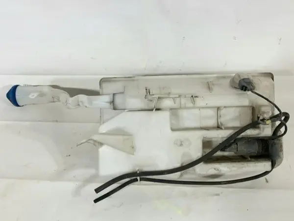 Vas lichid parbriz 30753424 Volvo XC60 (2008-2013) 2.4 D D5244T14