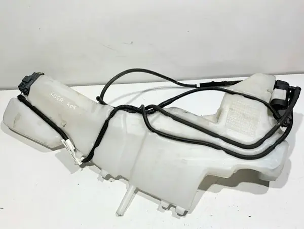 Vas lichid parbriz 3M51-13K163-AE Ford Focus 2 facelift (2008-2010) 2.0 tdci G6DG 136 cp
