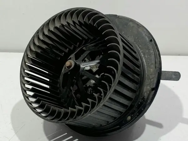 Ventilator habitaclu 1K1819015E Seat Altea (2004-2009)