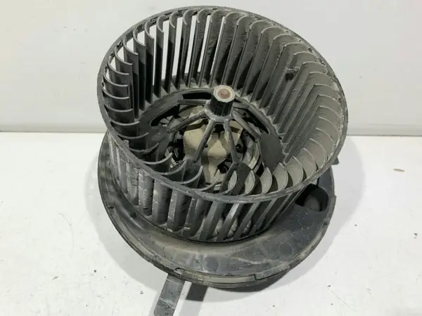 Ventilator habitaclu 3C1820015R Audi A3 facelift (2008-2013) [8P1]