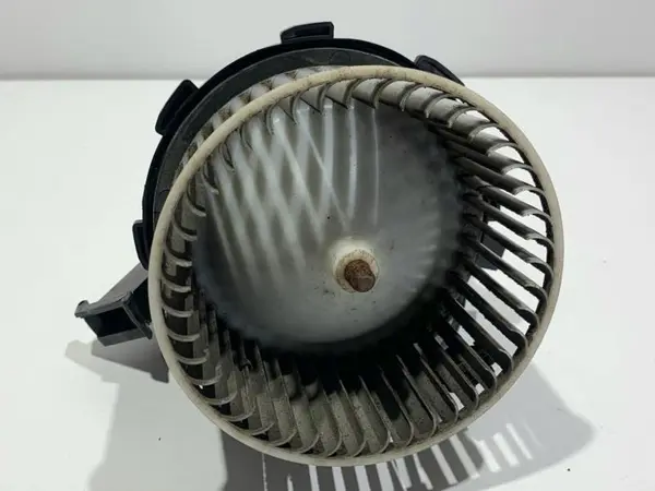 Ventilator habitaclu 8T1820021 Audi A4 facelift (2011-2015) [B8.5]