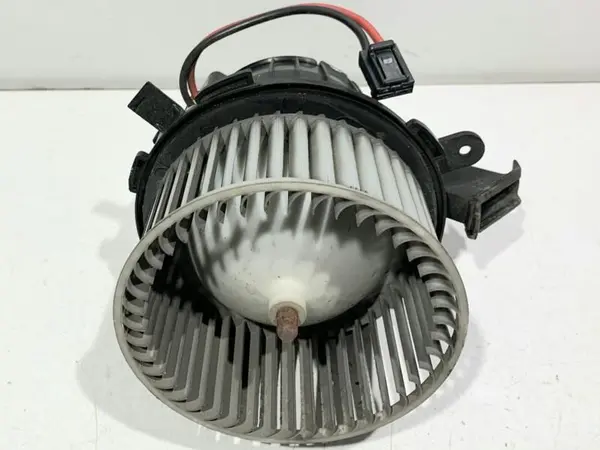 Ventilator habitaclu 8T1820021 Audi A5 facelift (2012-2016)