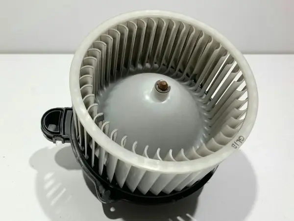 Ventilator habitaclu F00S3B2441 Kia Sportage (2010-2015)