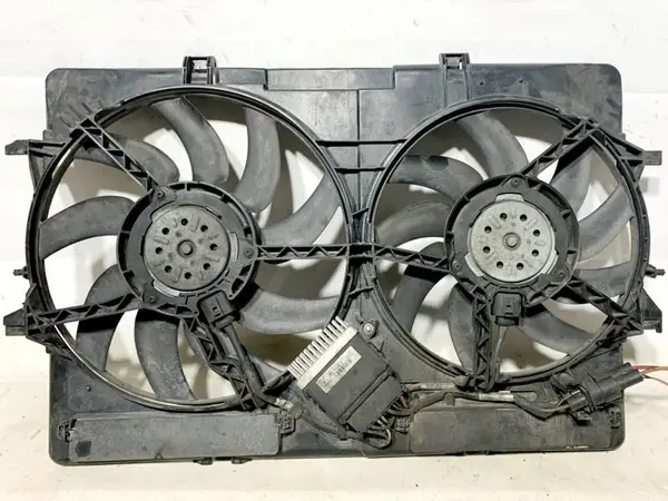 Ventilator radiator 8K0121003AD Audi Q3 (2011-2017) [8U] 2.0 tdi CNHA