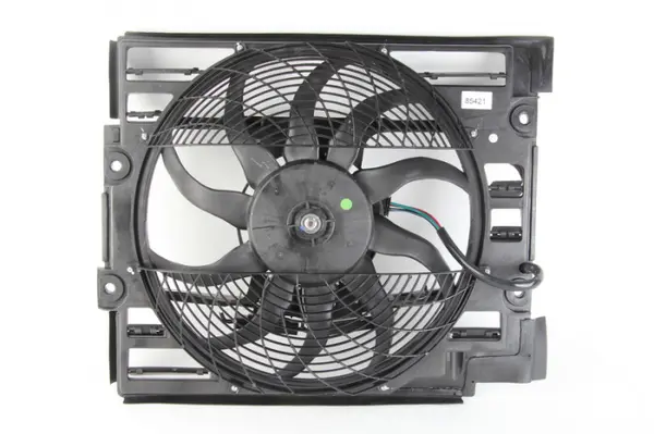 Ventilator radiator (cu carcasa) potrivit BMW 5 (E39) 2.0-4.9 09.95-05.04