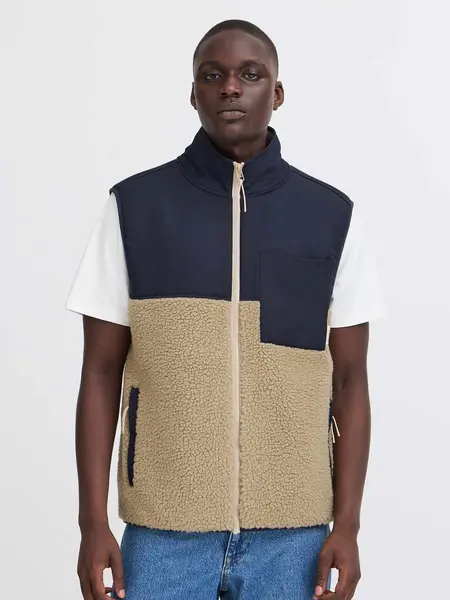 Vesta Bhermin Jkt.