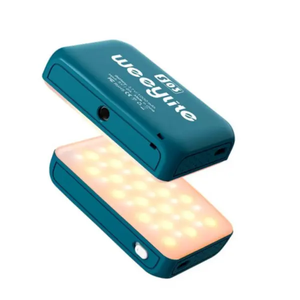 Viltrox Weeylite S03-B Mini Lampa LED, Putere 4W, Temperatura Culoare 2800-6800K, Corp Albastru, Compacta si Portabila