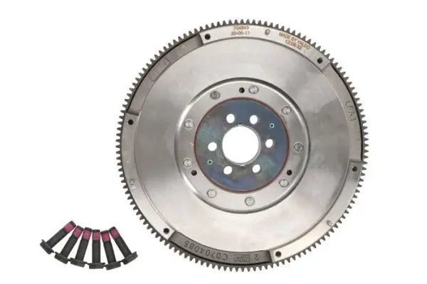 Volanta (289mm) potrivit AUDI A3, Q3, TT; SEAT ALHAMBRA, LEON, LEON SC, LEON ST; SKODA OCTAVIA III, YETI; VW CC B7, GOLF VII, PASSAT B7, SCIROCCO III, SHARAN 1.4 2.0D 09.07-