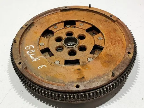 Volanta masa dubla 03G105266BN Volkswagen Passat B7 (2010-2014) 2.0 tdi CBDB