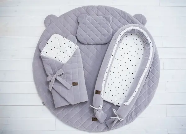 Wrap cu urechi Babyhorn pentru nou nascut Royal Baby Gri Sleepee