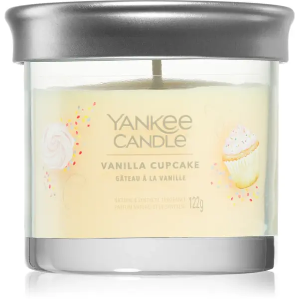 Yankee Candle Vanilla Cupcake lumânare parfumată 122 g